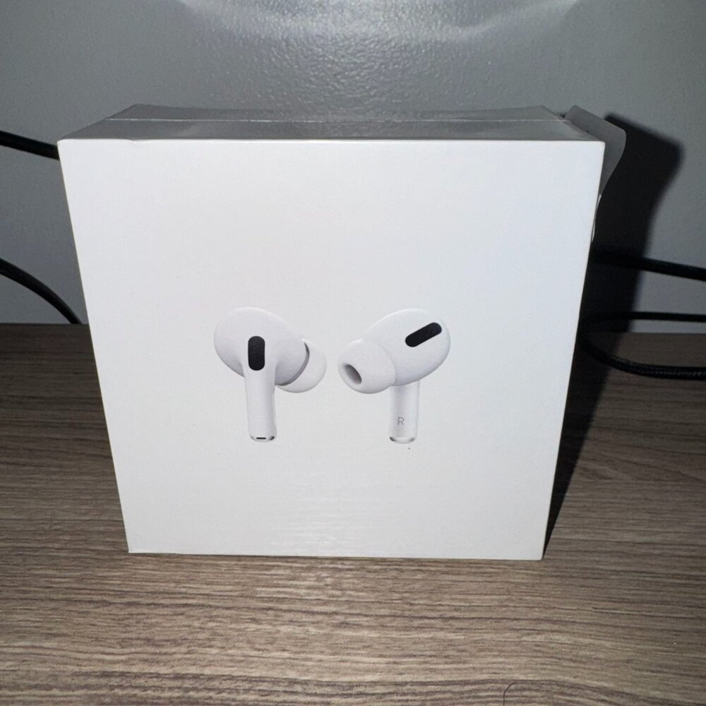 Apple AirPods Pro (1st Generation) with MagSafe Charging Case – Brand New Sealed